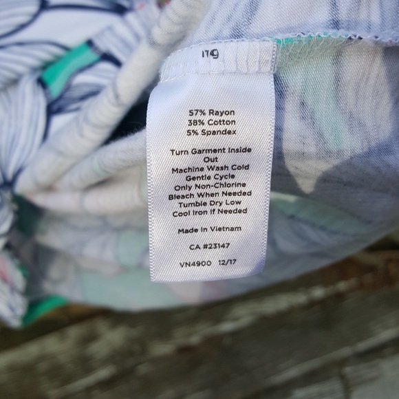 T by Talbots Women’s Floral Dress size petite - Picture 10 of 16